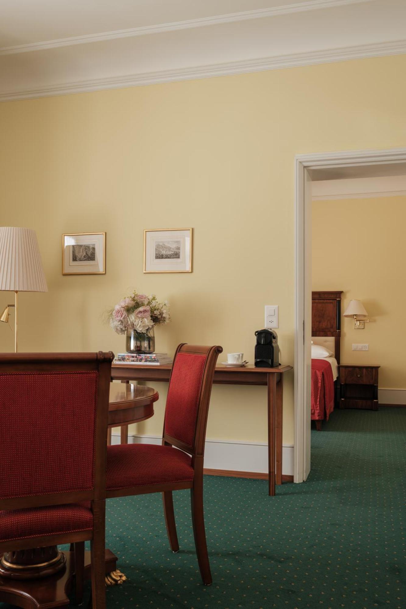 Palais Suite