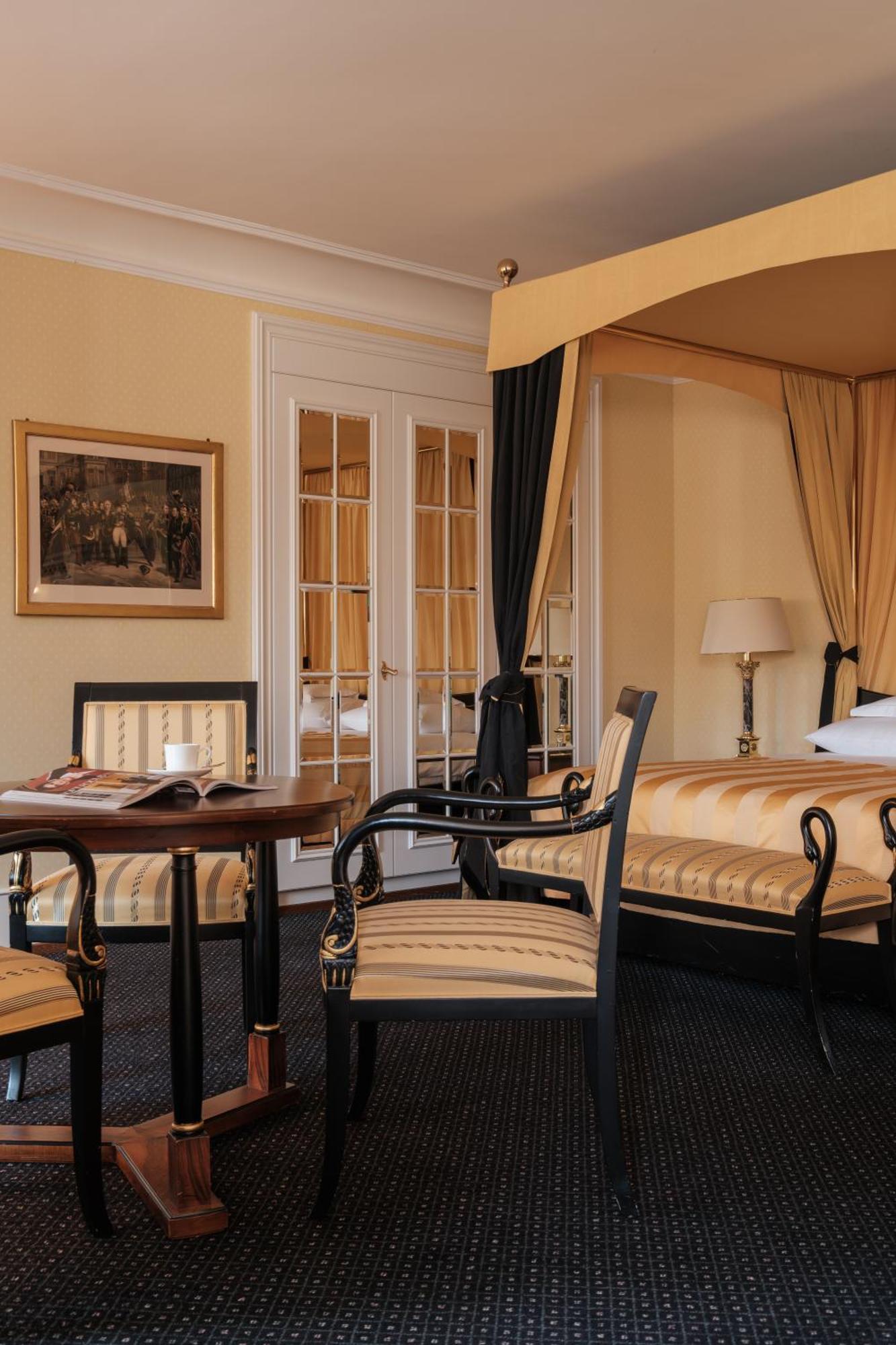 Swan room