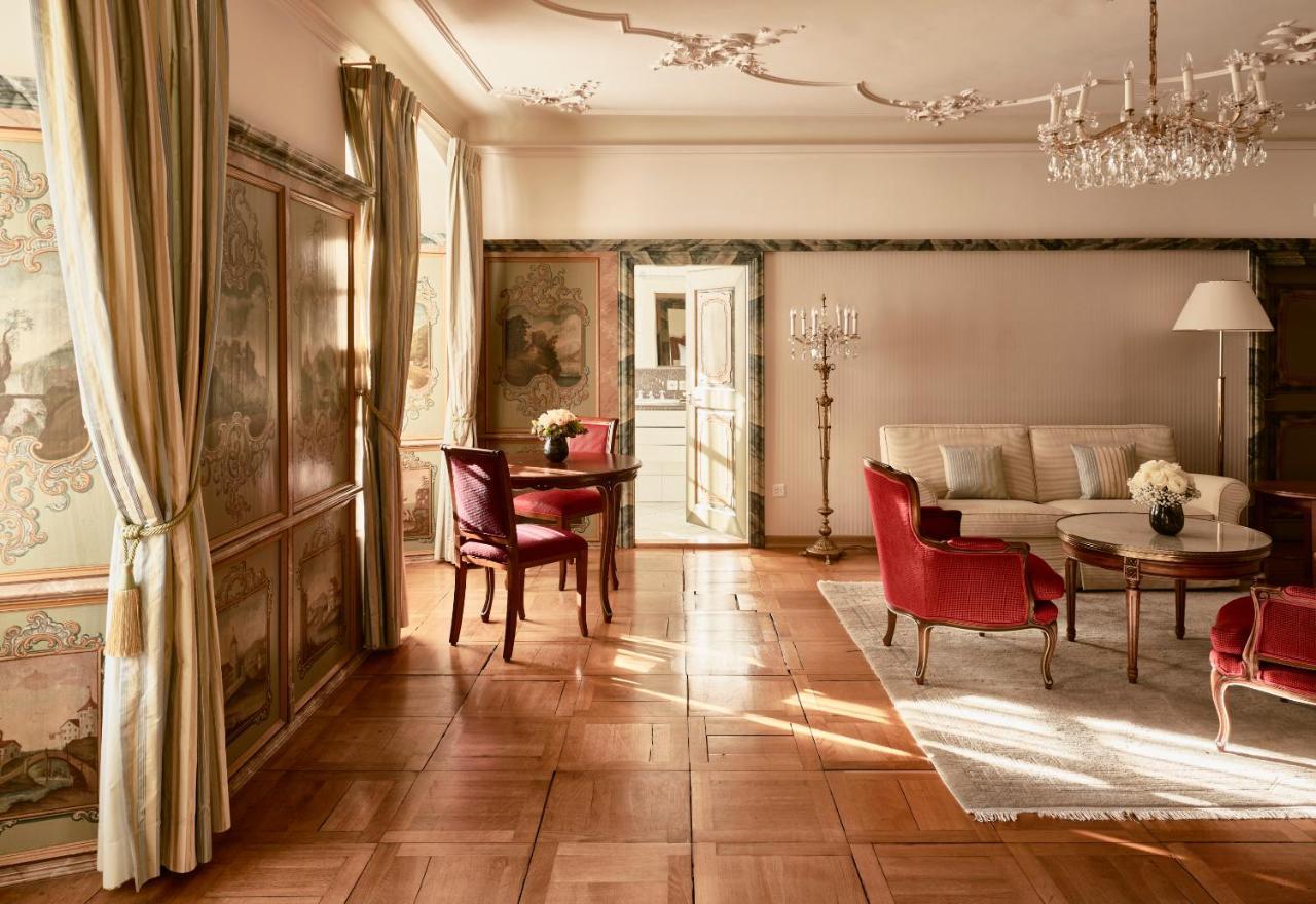 Palais Suite